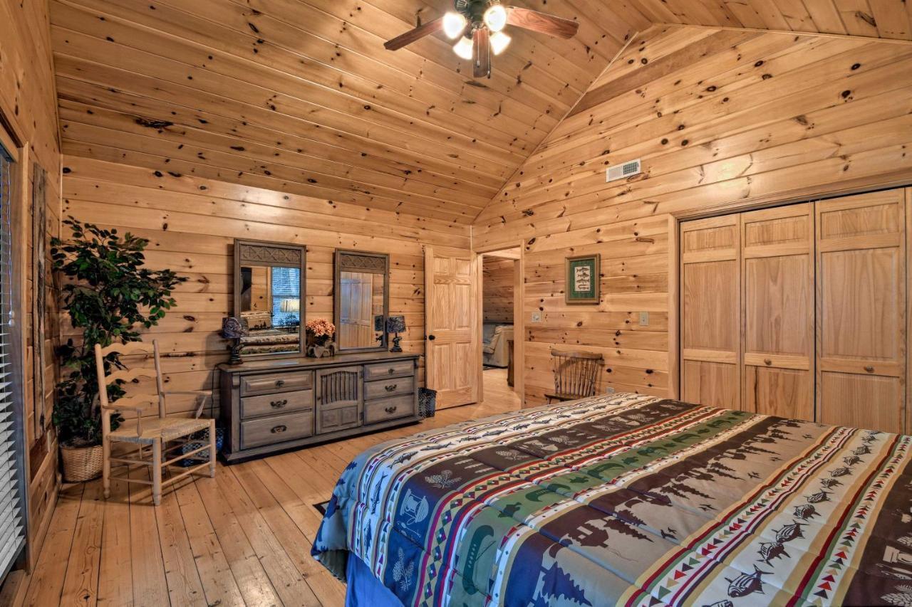 Riverside Ellijay Cabin With Hot Tub And Game Room Екстериор снимка