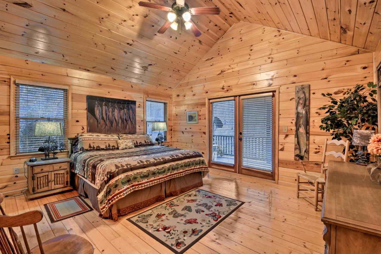 Riverside Ellijay Cabin With Hot Tub And Game Room Екстериор снимка