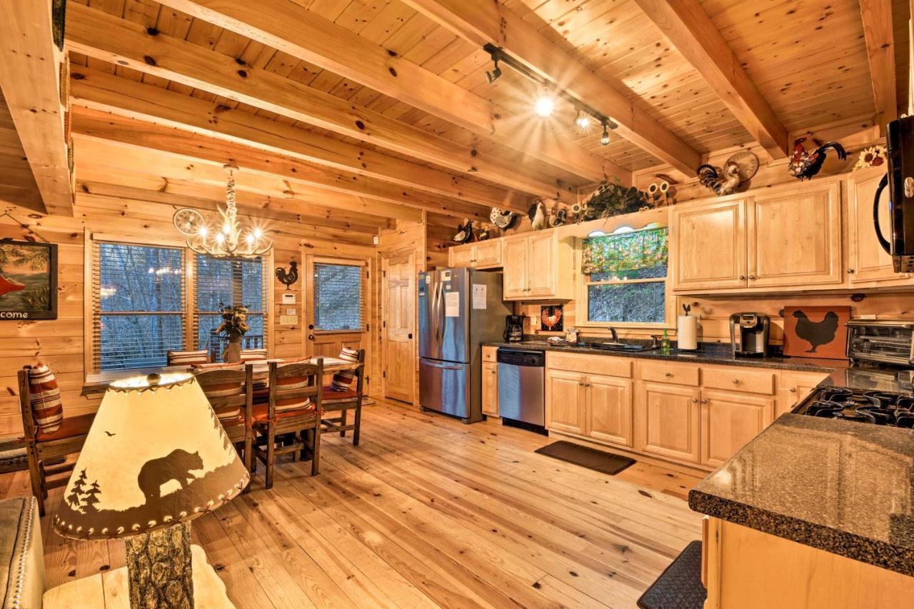 Riverside Ellijay Cabin With Hot Tub And Game Room Екстериор снимка